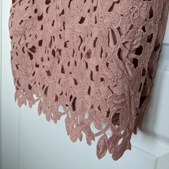 NWOT Design Lab Dusty Pink/Rose Lace dress - Picture 7 of 12